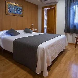 Iraipe Izaga , Noain Spain