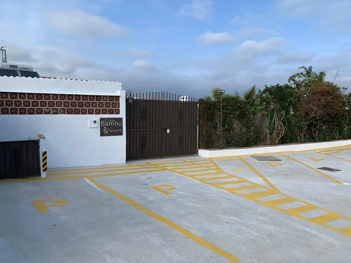 Casa Bambu-Apartresort Velez Malaga Guest house
